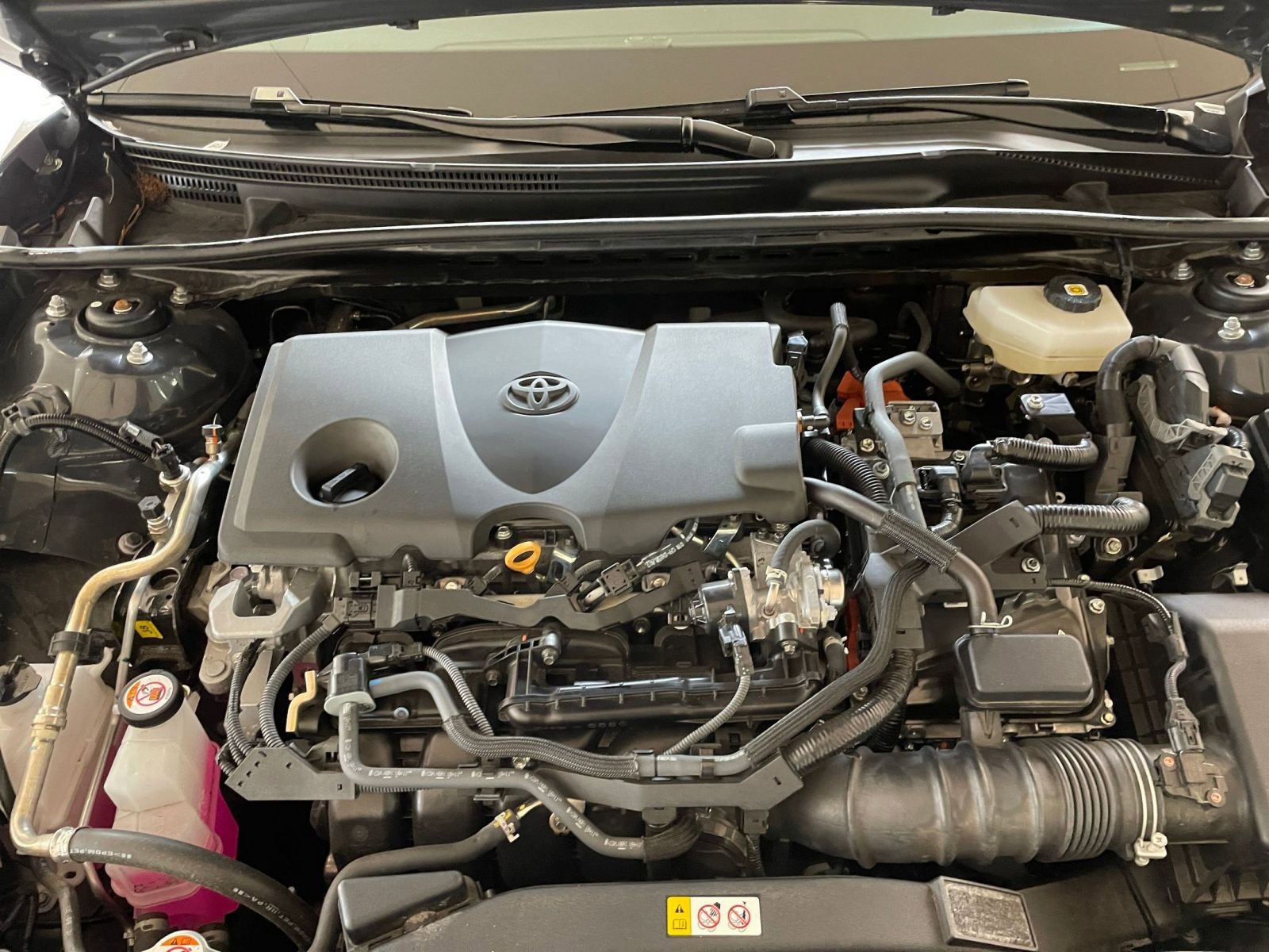 Used 2025 Toyota Camry LE image 25