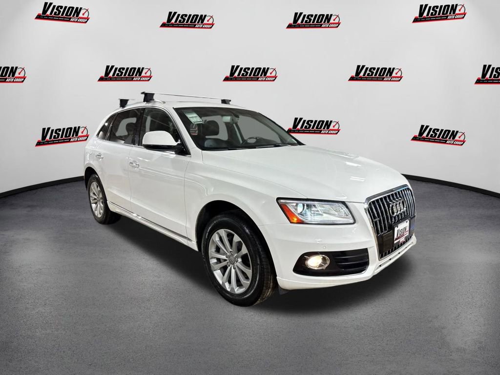Used 2016 Audi Q5 2.0T Premium Plus w/ Technology Package image 3