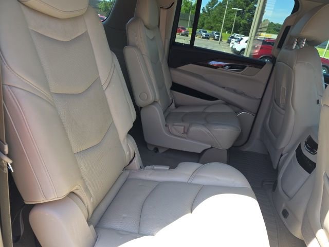 Used 2018 Cadillac Escalade ESV Premium Luxury RWD image 14