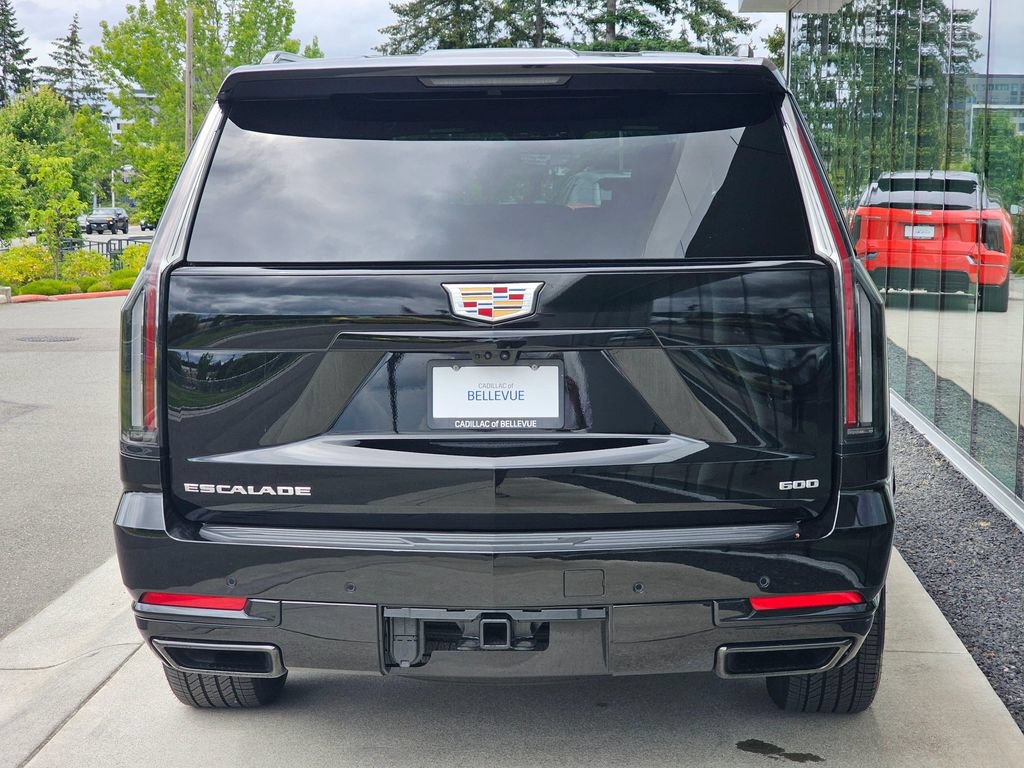 Certified 2026 Cadillac Escalade ESV Sport w/ Touring Package AWD/4WD image 4