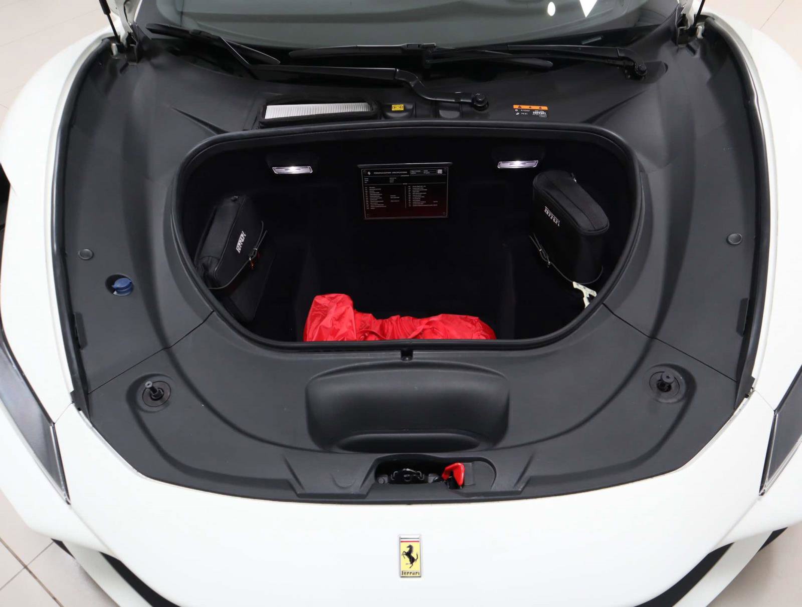 Used 2021 Ferrari F8 Tributo image 21