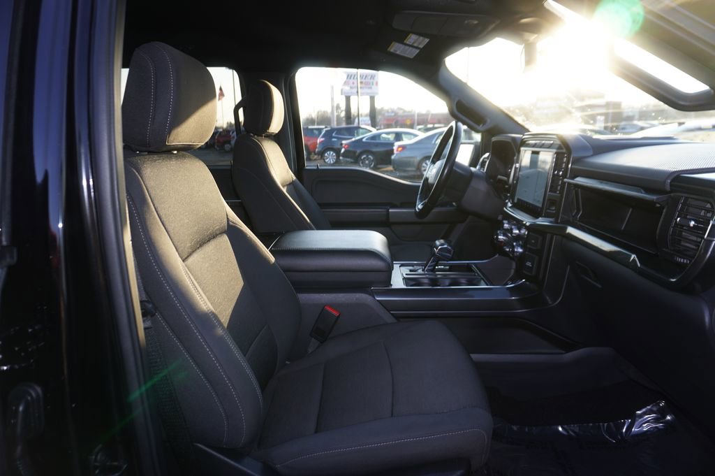 Used 2021 Ford F150 XLT w/ Equipment Group 302A High image 29