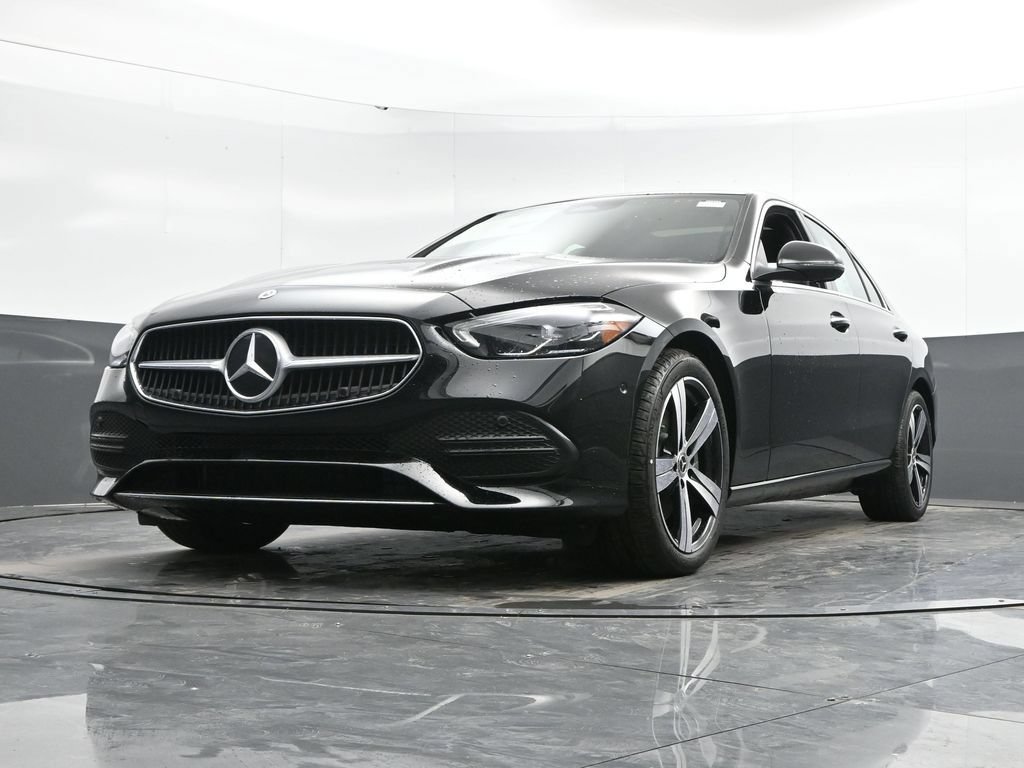 Used 2025 Mercedes-Benz C 300 4MATIC Sedan image 41