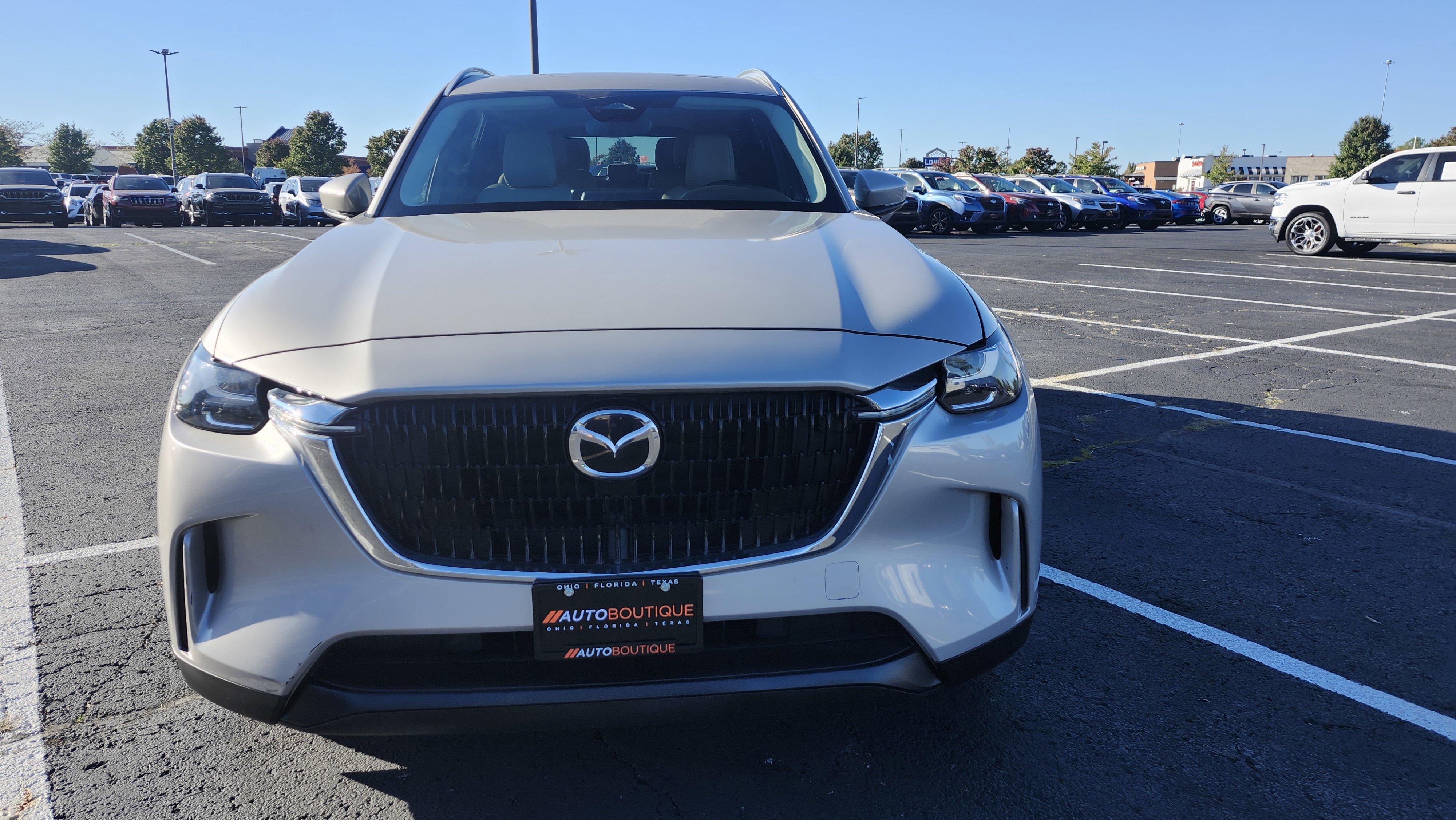 Used 2024 MAZDA CX-90 Plug-In Hybrid w/ Preferred image 3