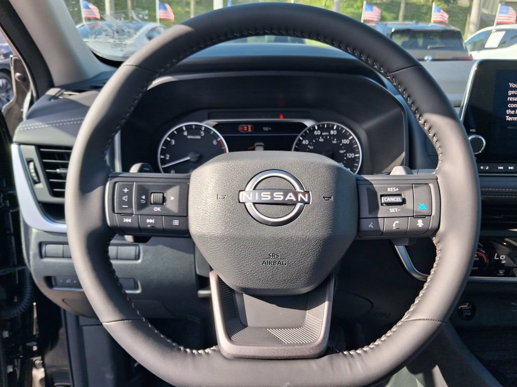 Certified 2026 Nissan Rogue SV FWD image 17