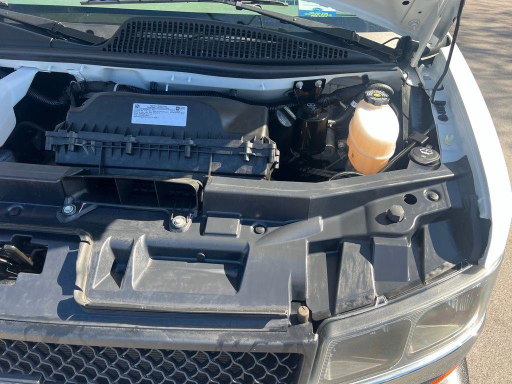Used 2024 Chevrolet Express 2500 w/ Driver Convenience Package image 37