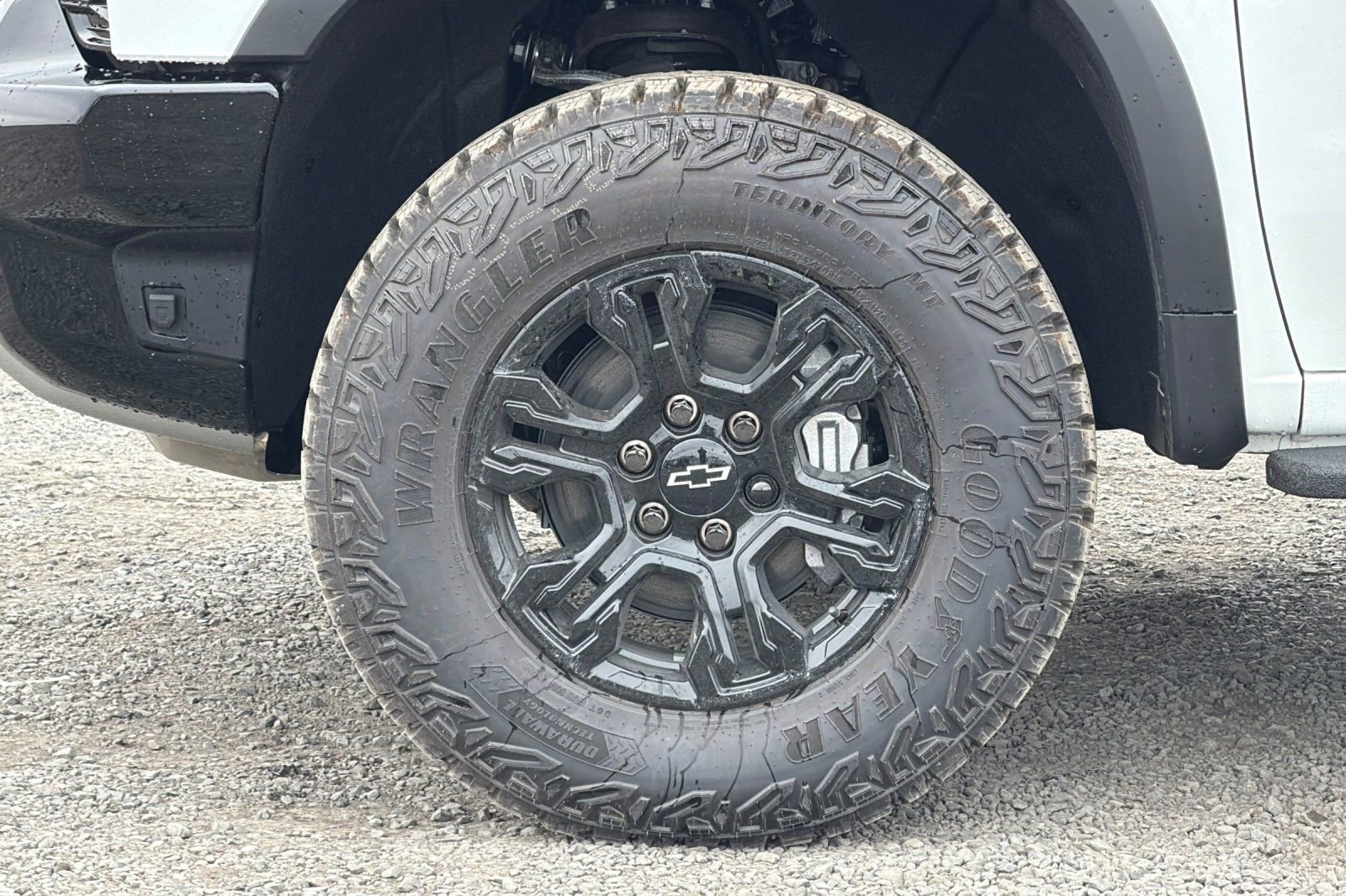 Used 2026 Chevrolet Silverado 1500 ZR2 image 30