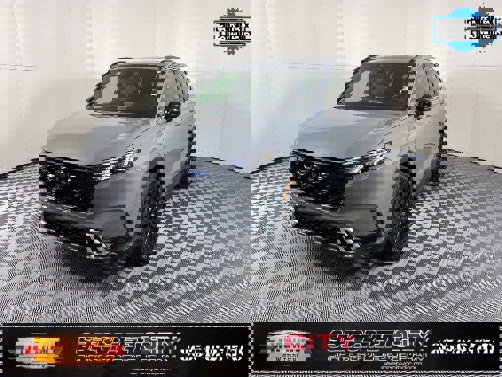 Used 2025 Honda CR-V Sport Touring image 3