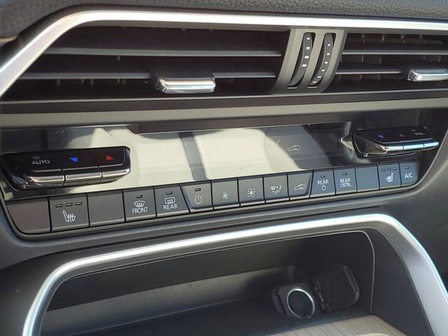 Certified 2024 MAZDA CX-90 Plug-In Hybrid w/ Preferred image 28