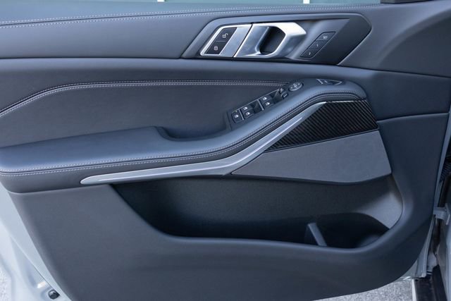 Certified 2025 BMW X5 xDrive40i w/ Parking Assistance Package image 14