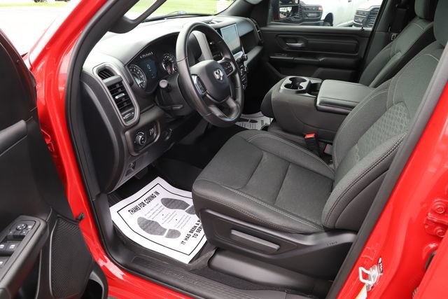 Used 2025 RAM 1500 Warlock AWD/4WD image 11