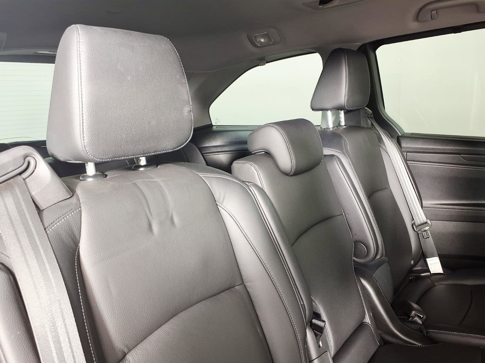 Used 2023 Honda Odyssey Touring image 12