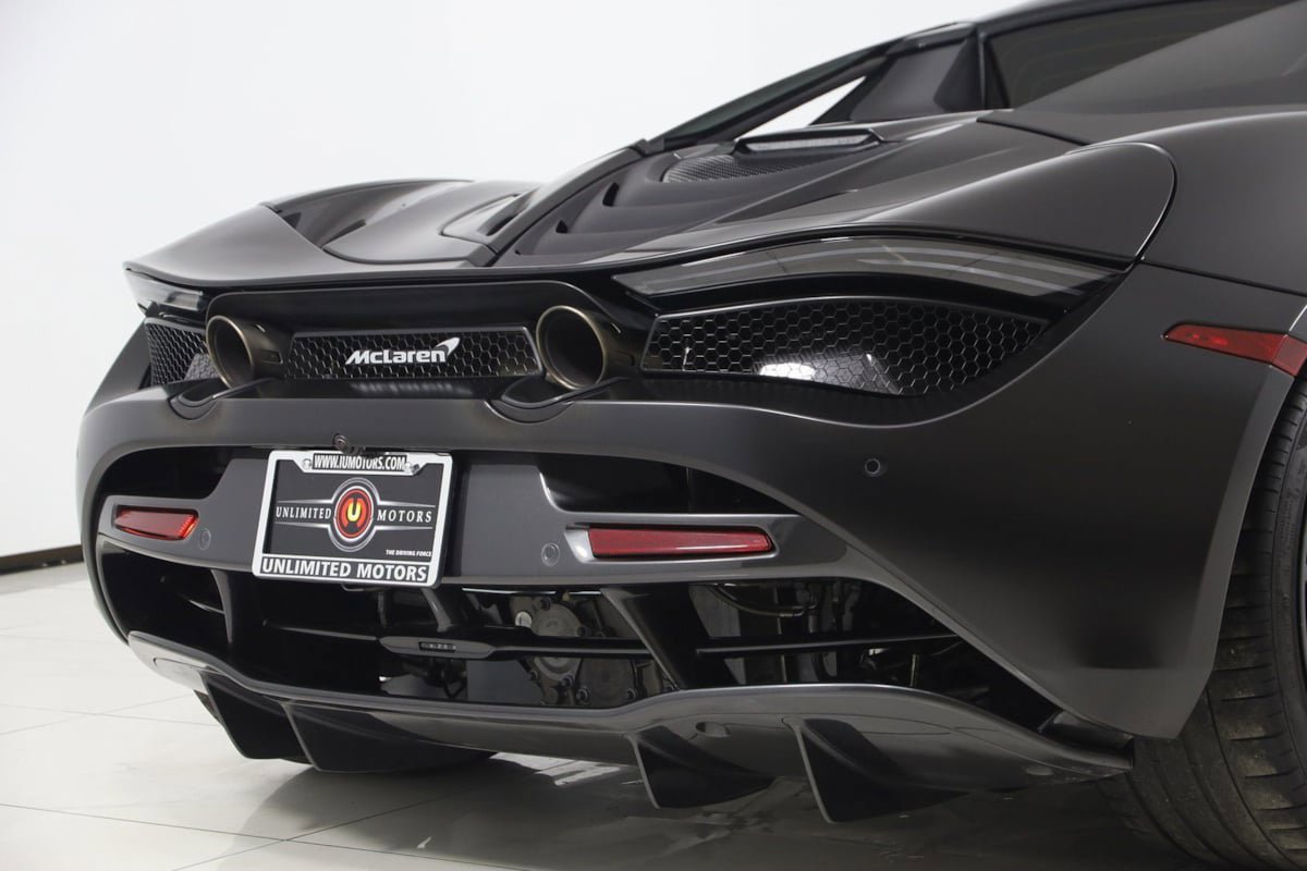 Used 2022 McLaren 720S Performance image 70
