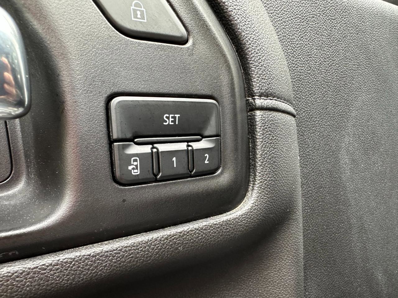 Used 2022 GMC Sierra 3500 Denali image 10