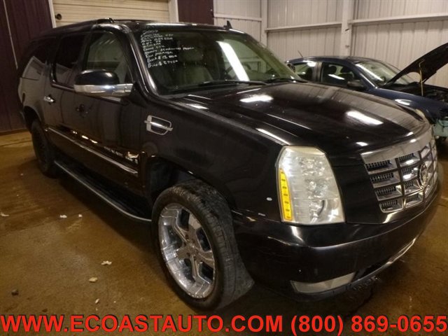 Used 2007 Cadillac Escalade ESV AWD w/ Climate Package image 1