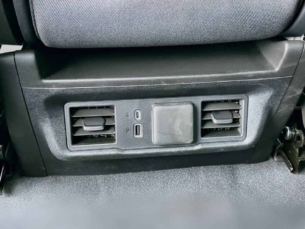 Used 2025 Chevrolet Silverado 1500 LT AWD/4WD image 26