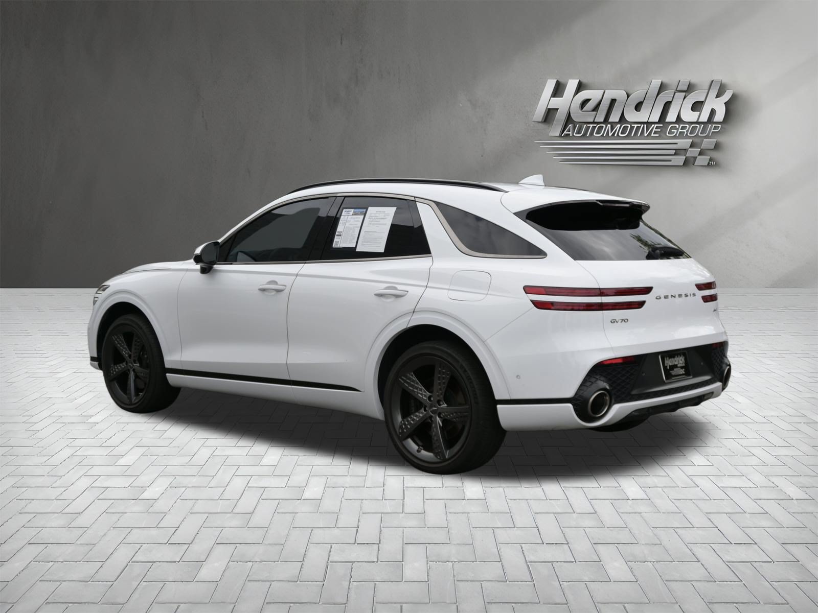 Used 2023 Genesis GV70 2.5T w/ Sport Prestige Package AWD/4WD image 7