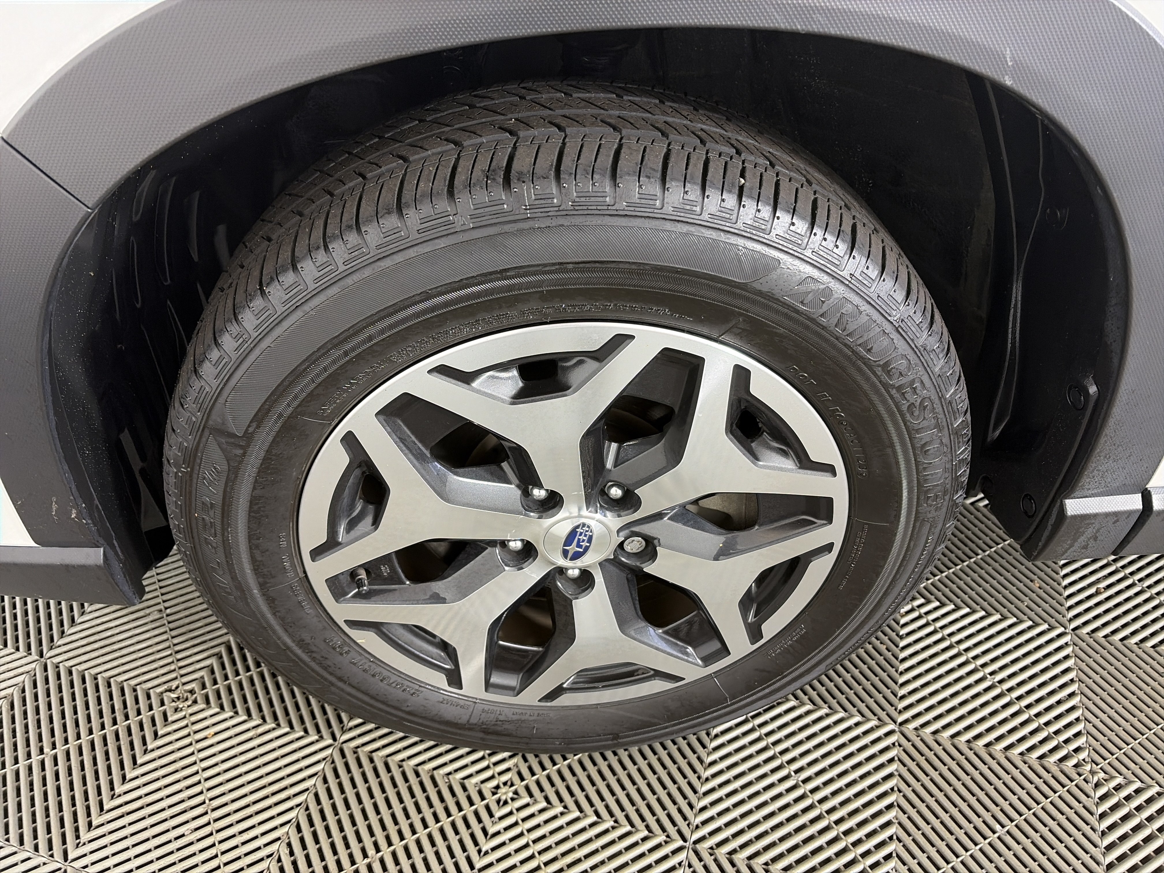 Certified 2023 Subaru Forester Premium AWD/4WD image 13
