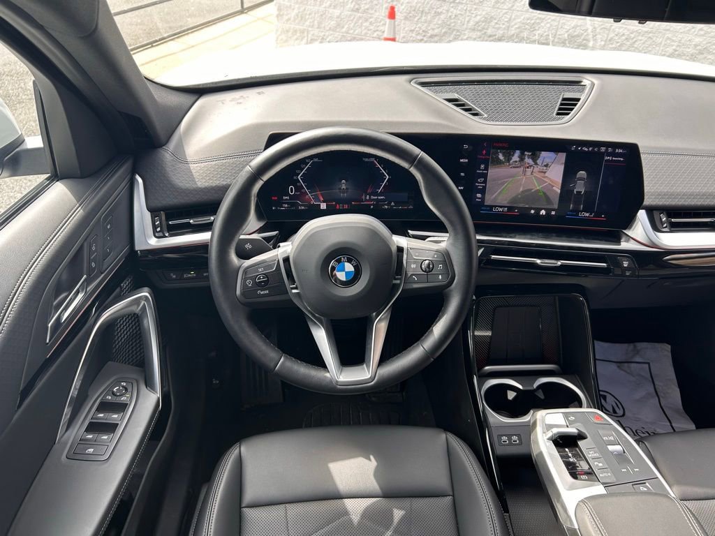 Used 2025 BMW X2 xDrive28i image 7