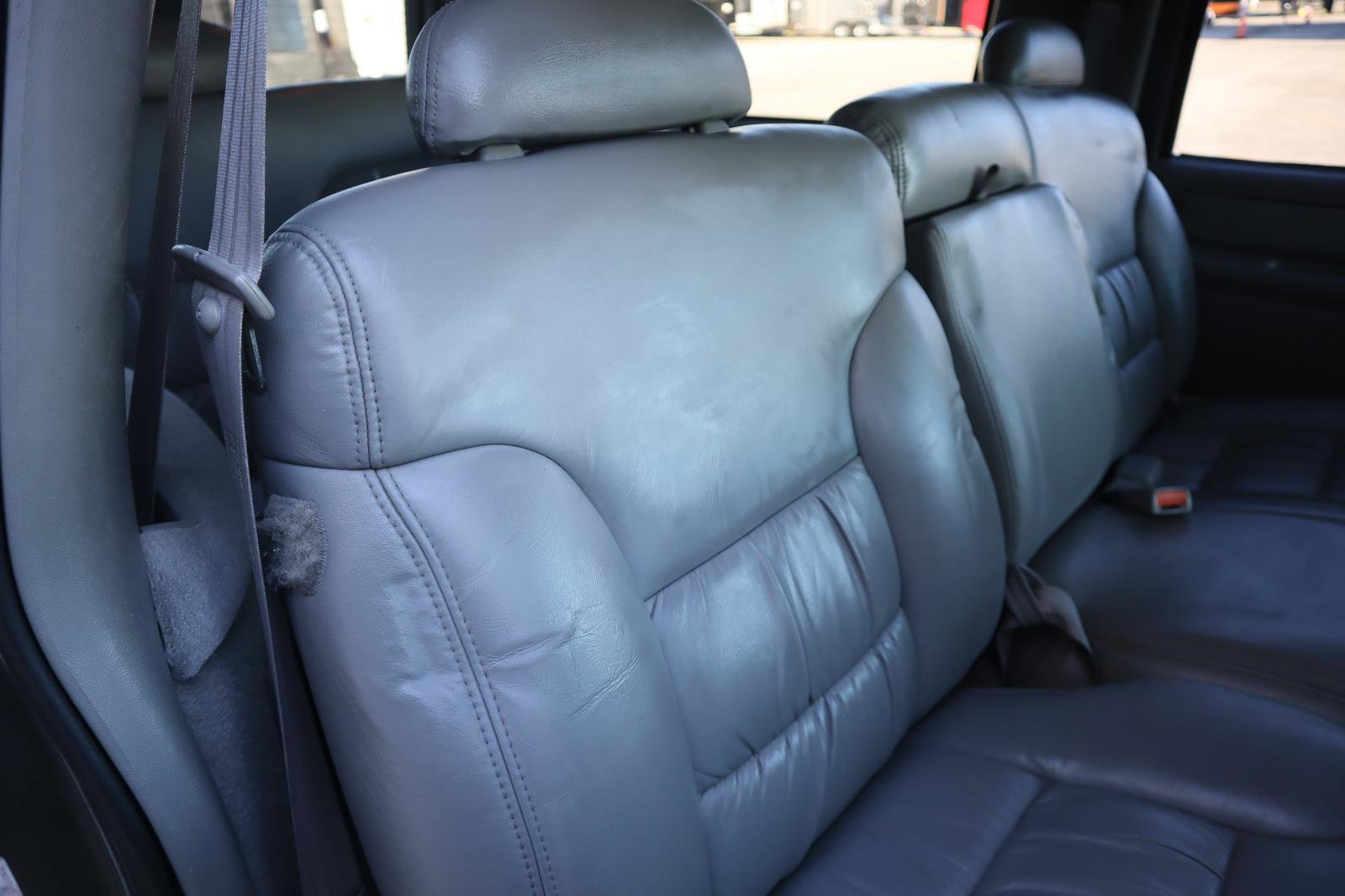 Used 1999 Chevrolet Suburban 2WD w/ Preferred Equipment Group 3 image 40