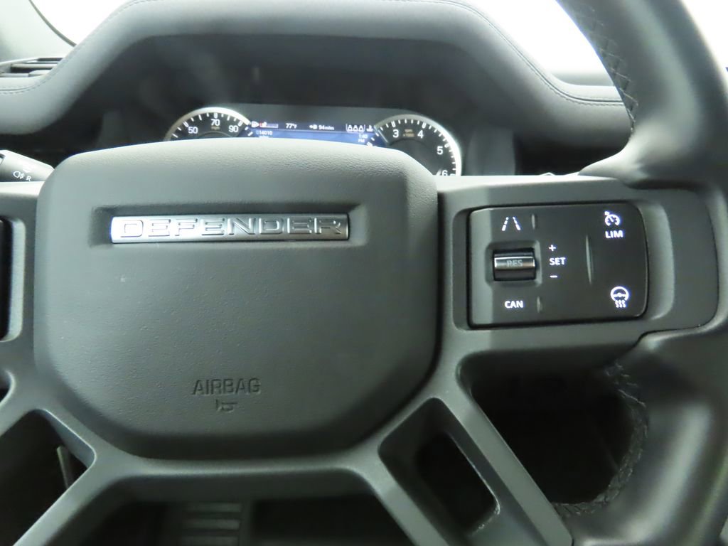 Certified 2023 Land Rover Defender 90 X-Dynamic SE image 12