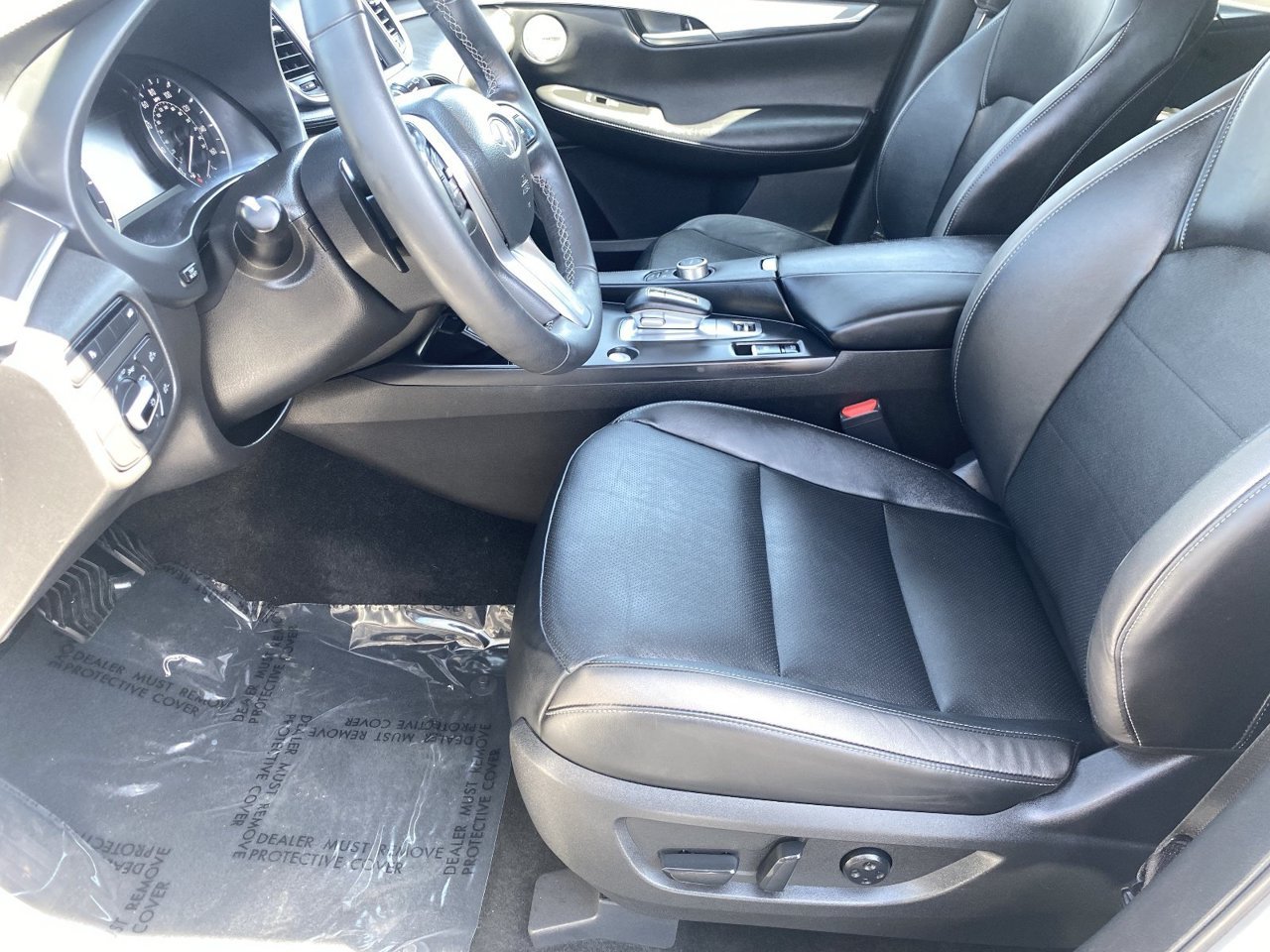 Certified 2023 INFINITI QX50 Luxe FWD image 28