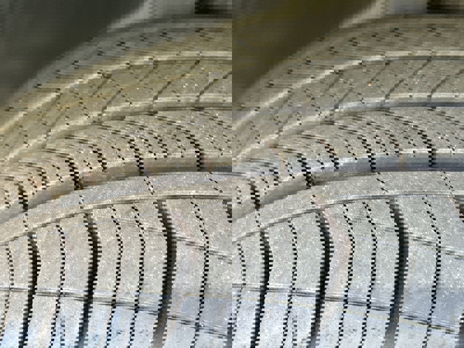 Used 2025 Chevrolet Trax RS w/ Driver Confidence Package image 12