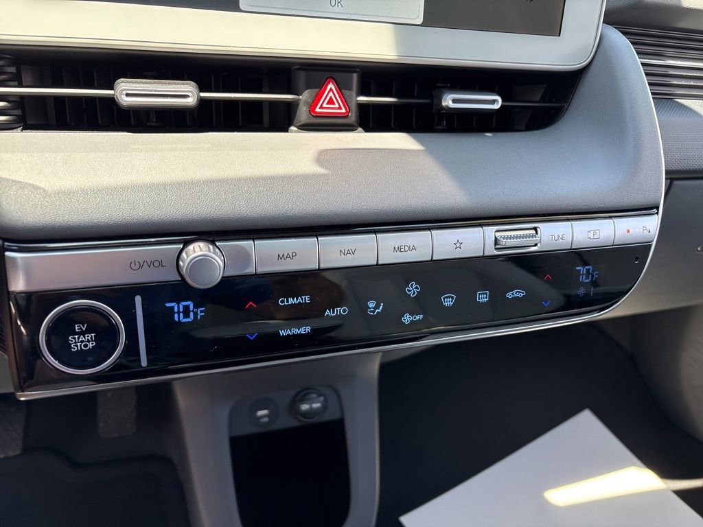 Used 2023 Hyundai Ioniq 5 Limited AWD/4WD image 21