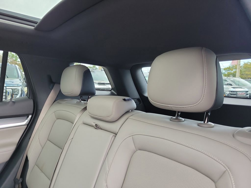 New 2026 GMC Terrain Elevation w/ Elevation Premium Package image 10