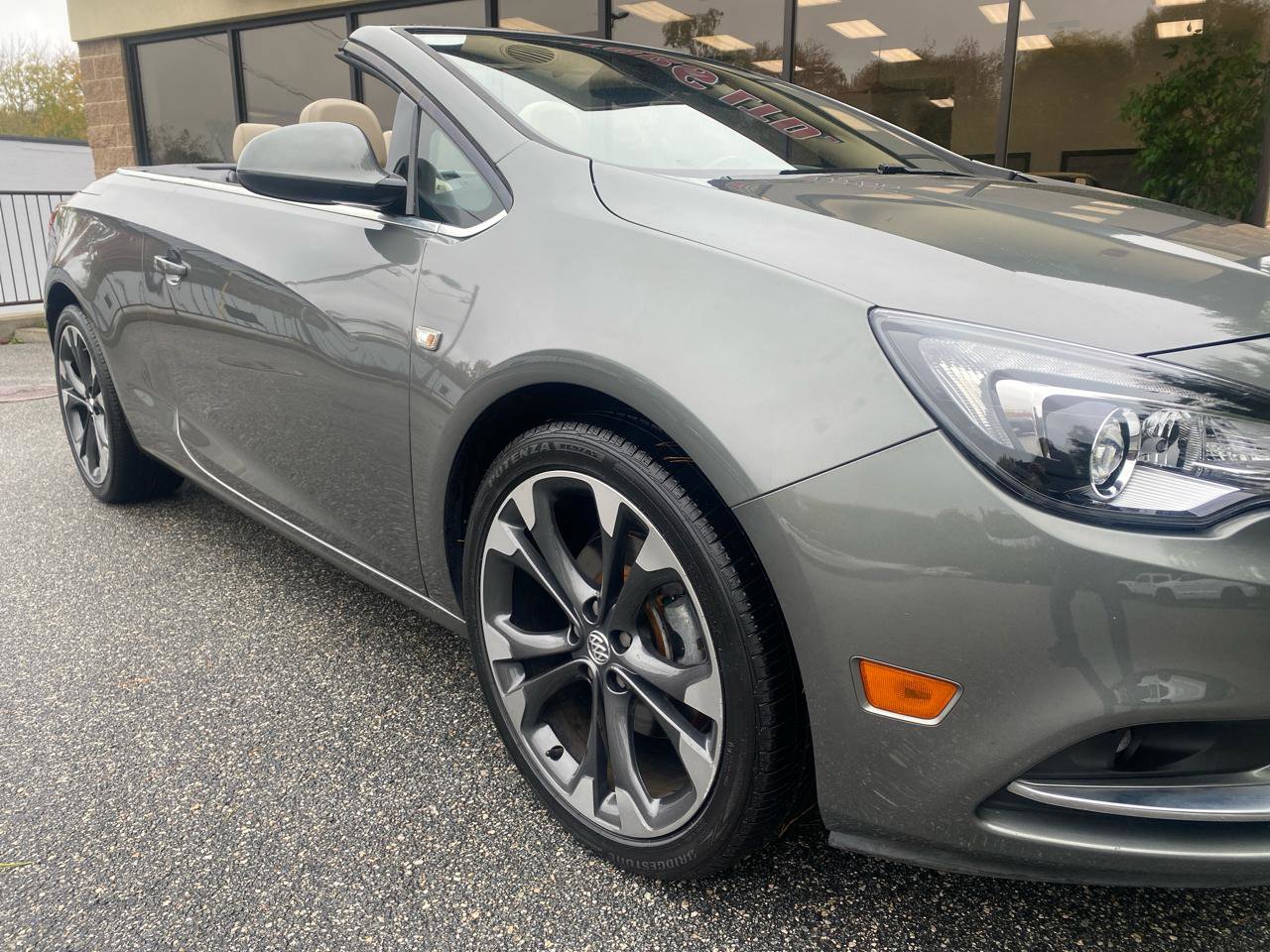Used 2017 Buick Cascada Premium FWD image 32