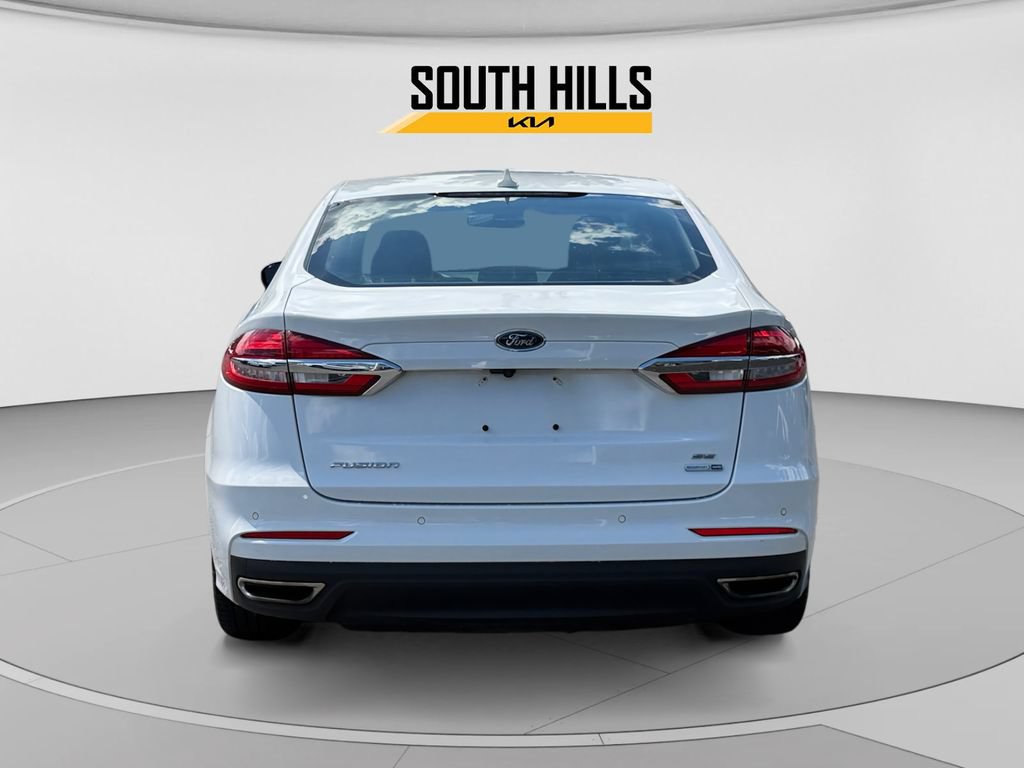 Used 2020 Ford Fusion SE AWD/4WD image 4
