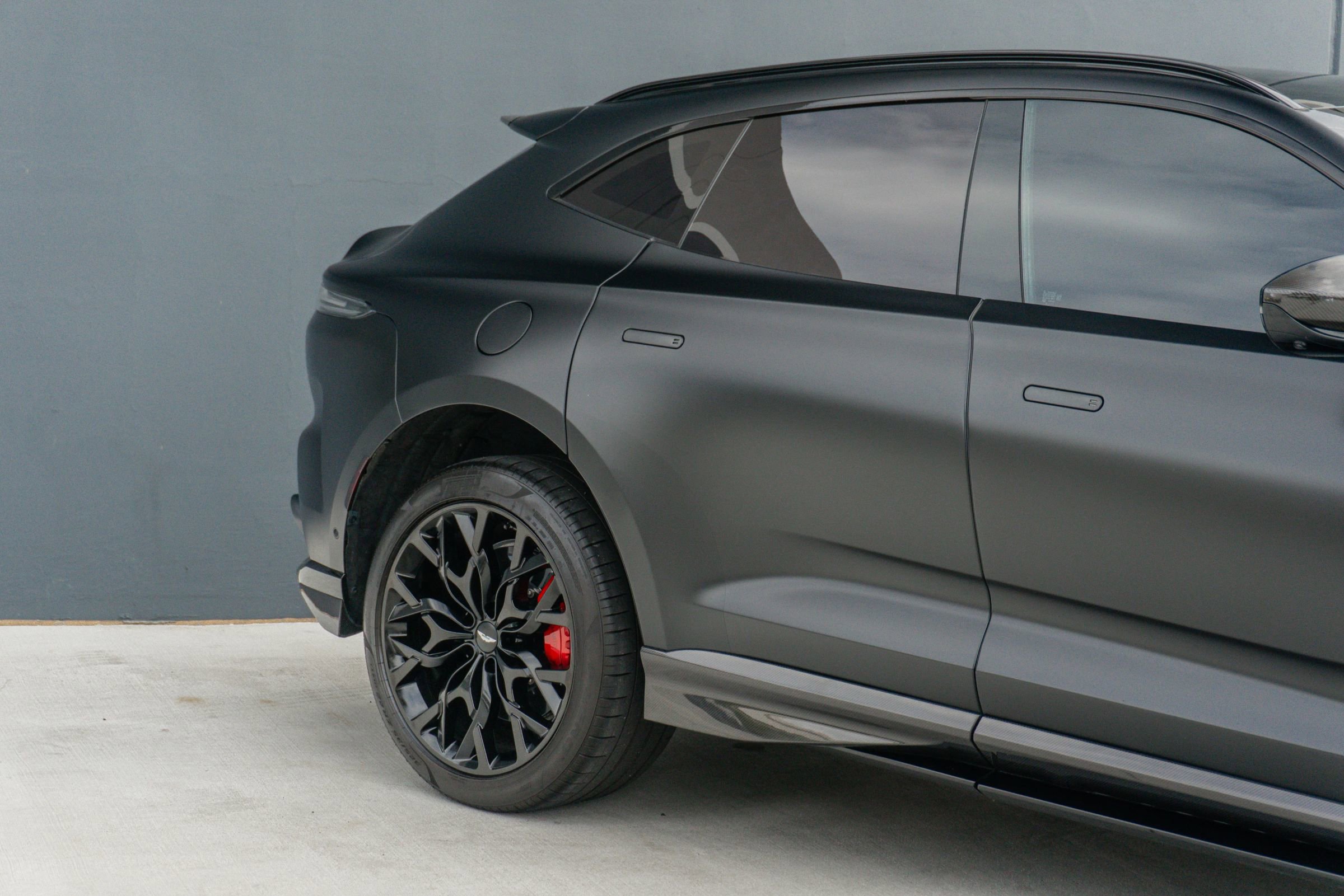 Used 2023 Aston Martin DBX 707 AWD/4WD image 33