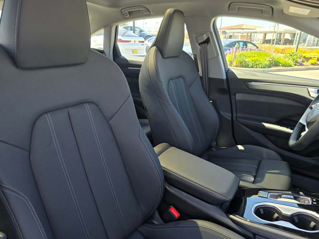 New 2026 Audi A6 Premium Plus image 12