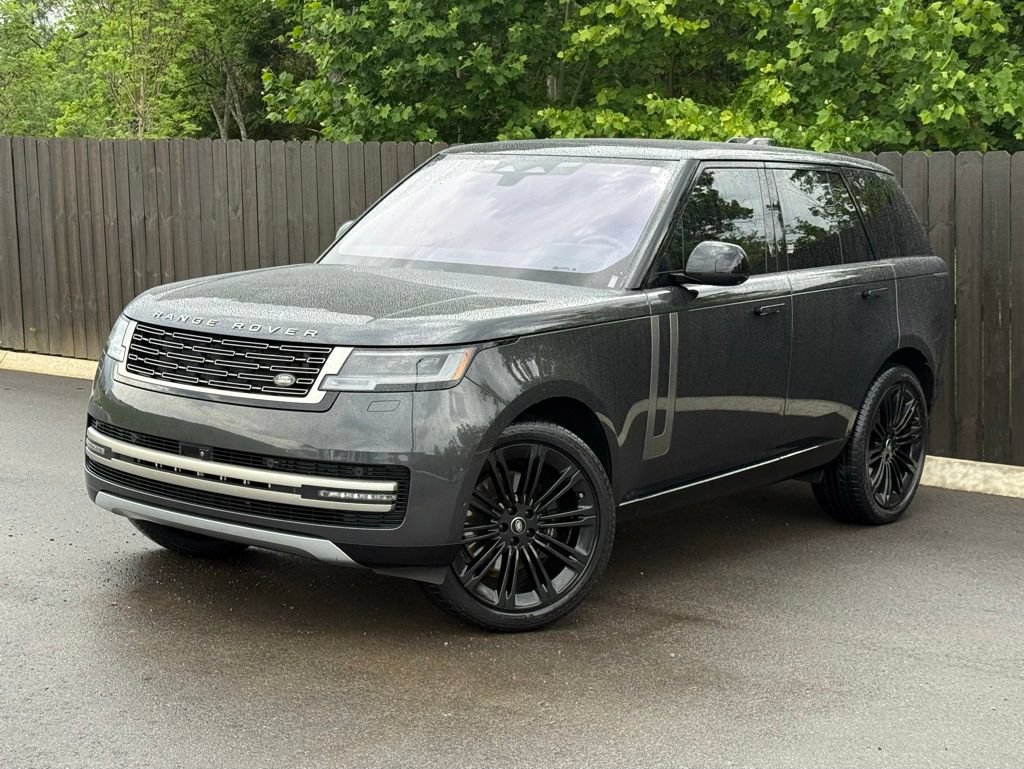 Used 2023 Land Rover Range Rover SE AWD/4WD image 1