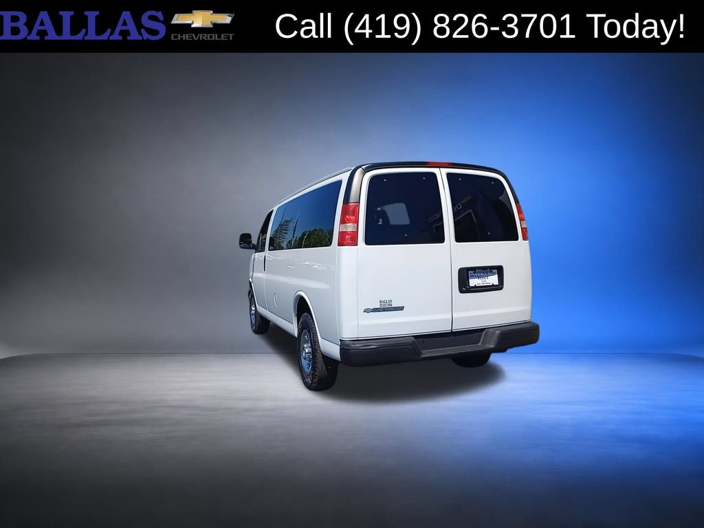 Used 2017 Chevrolet Express 2500 LS RWD image 7
