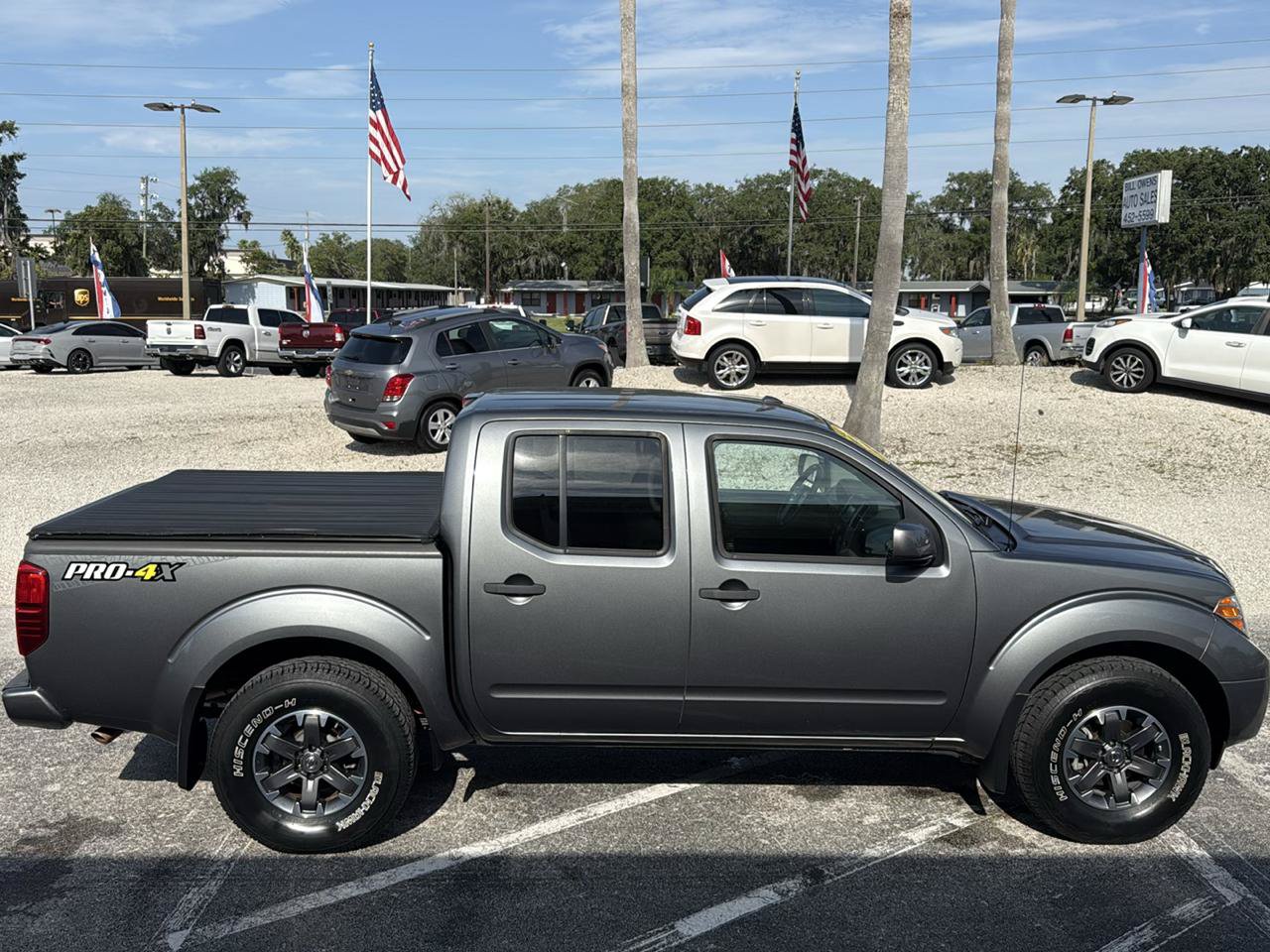 Used 2018 Nissan Frontier PRO-4X AWD/4WD image 6