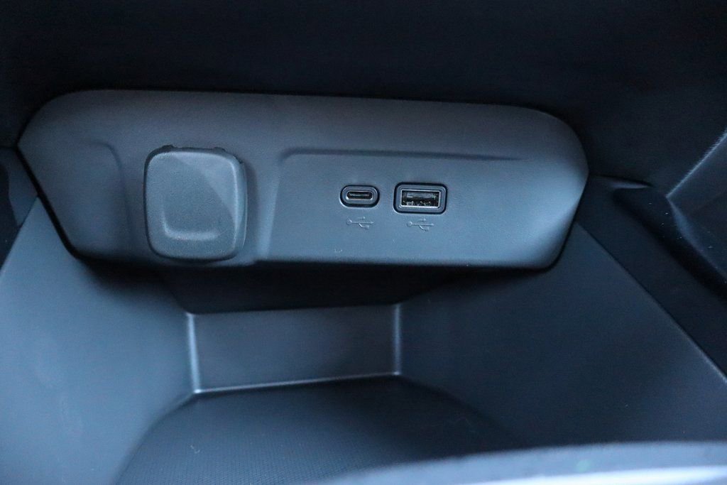 New 2026 Chevrolet Trax RS w/ Driver Confidence Package image 21