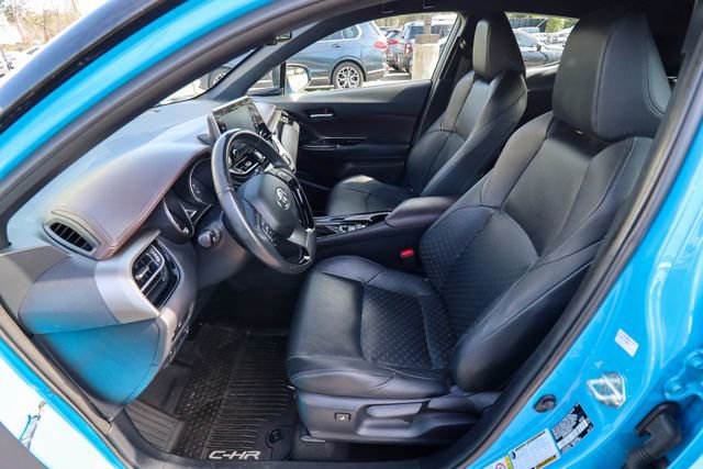 Used 2019 Toyota C-HR Limited image 22
