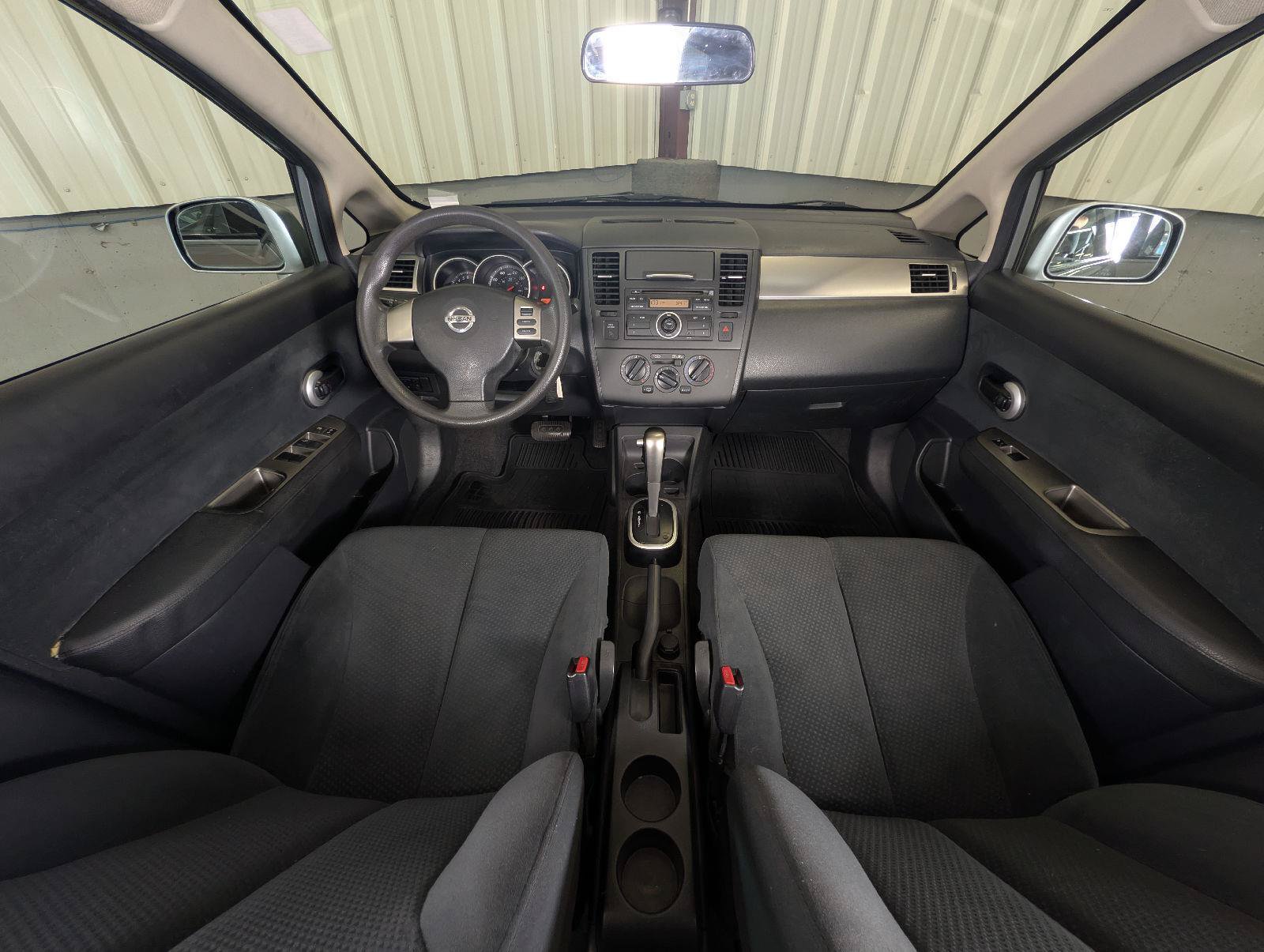 Used 2011 Nissan Versa 1.8 S w/ Plus Pkg FWD image 4