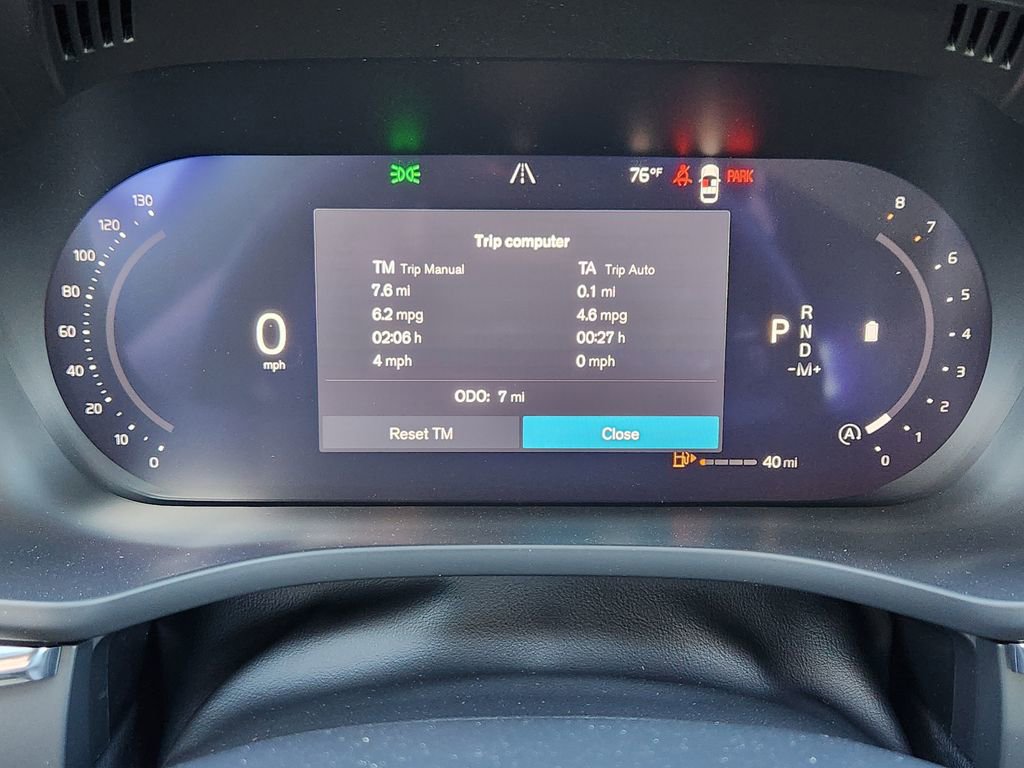 New 2026 Volvo XC60 B5 Plus w/ Climate Package image 6