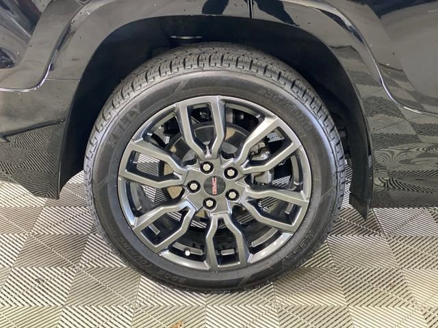 Certified 2022 GMC Terrain Denali w/ Black Diamond Edition image 40