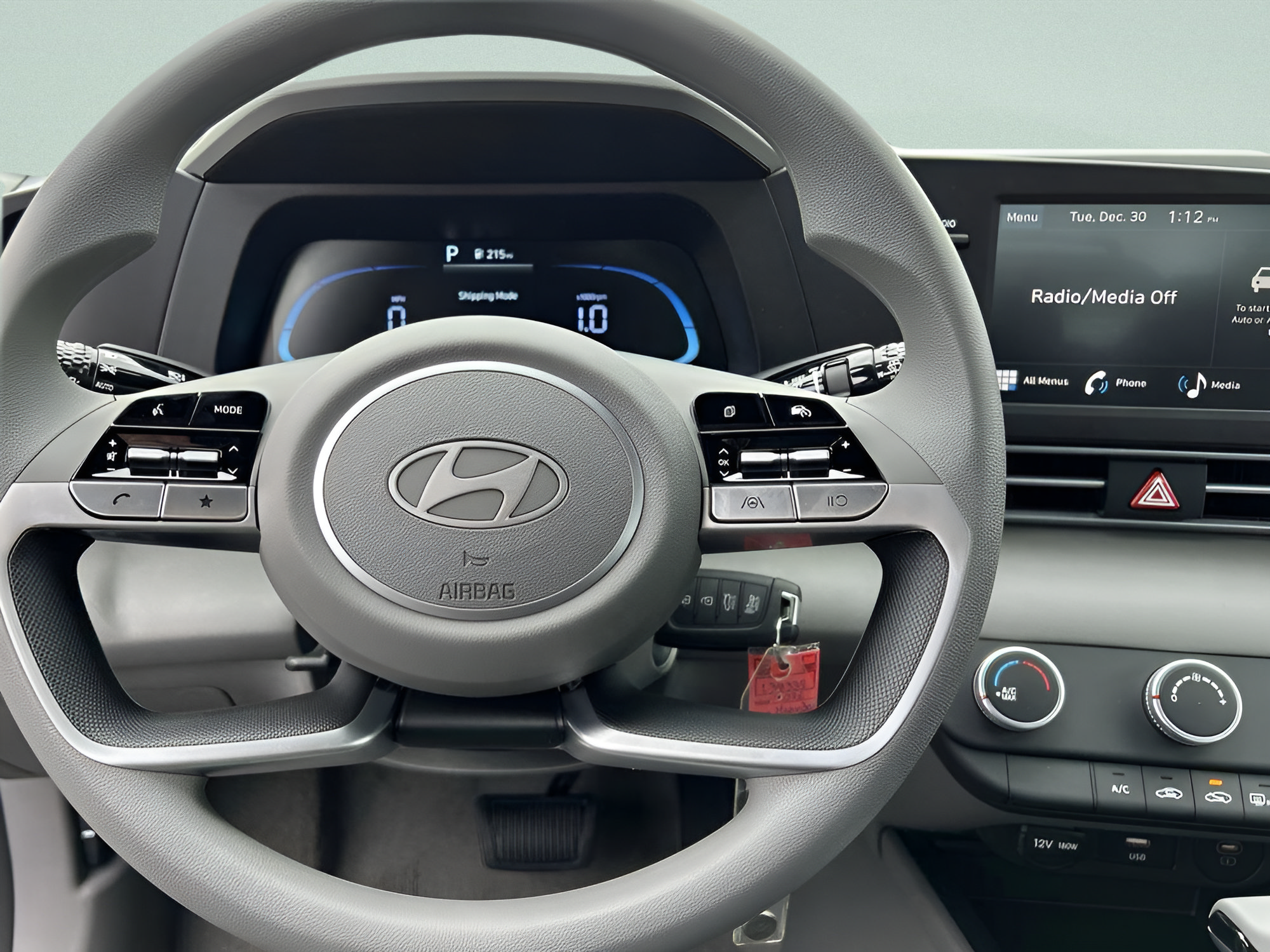 New 2026 Hyundai Elantra SEL Sport Premium FWD image 31