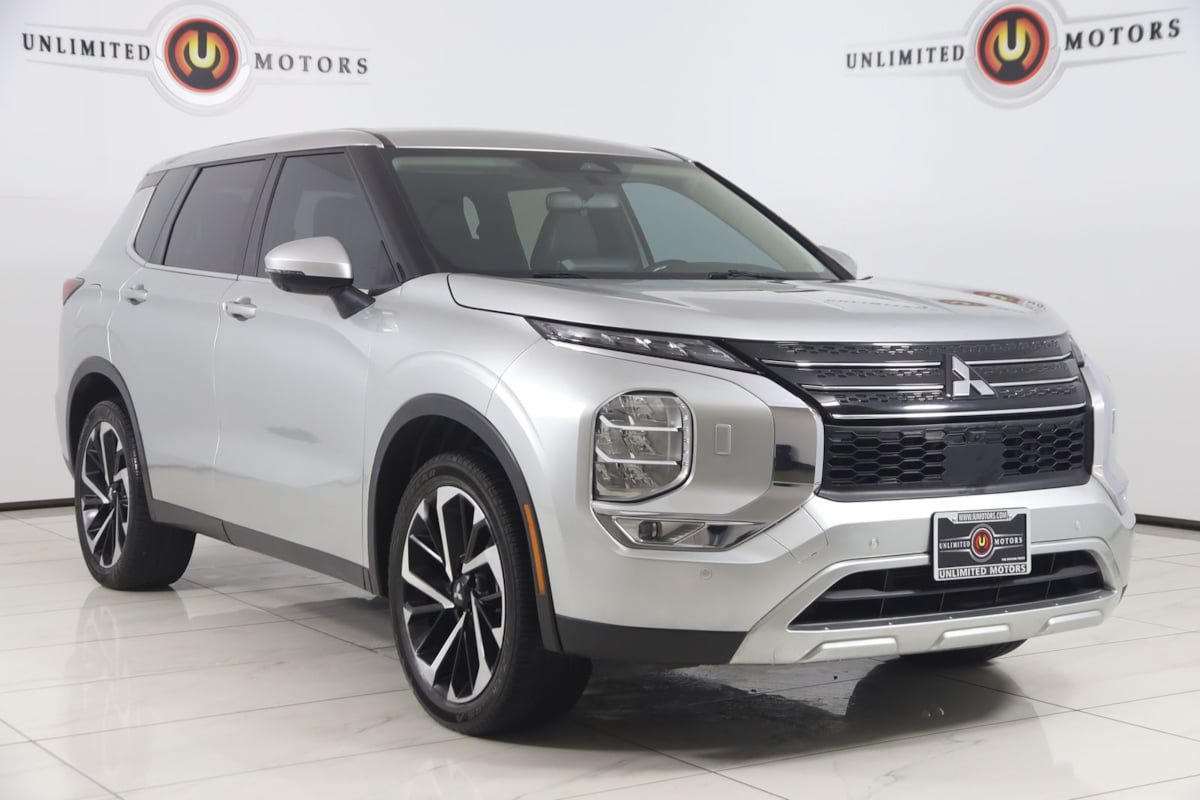 Used 2024 Mitsubishi Outlander SE AWD/4WD image 22
