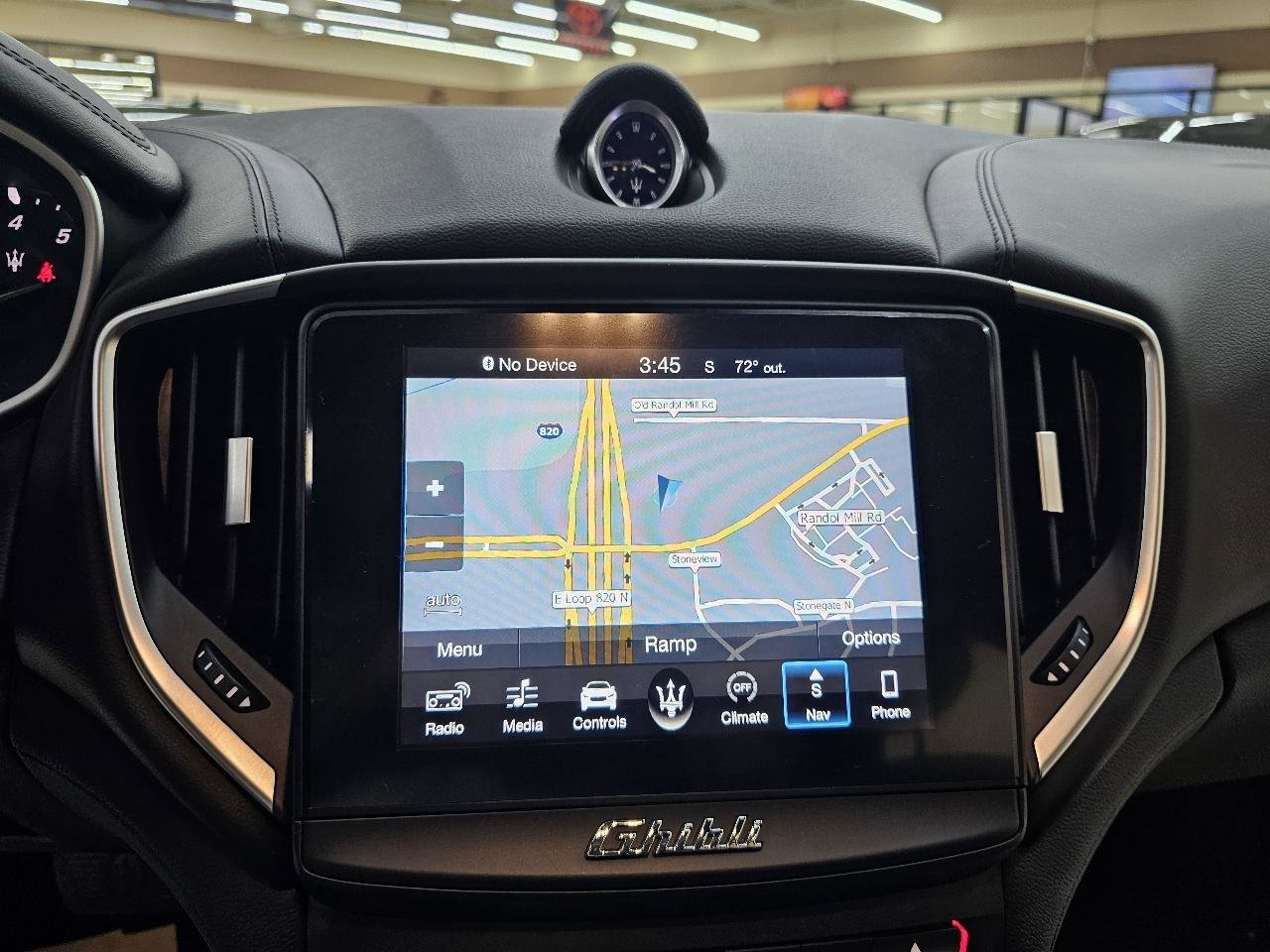 Used 2018 Maserati Ghibli RWD image 29