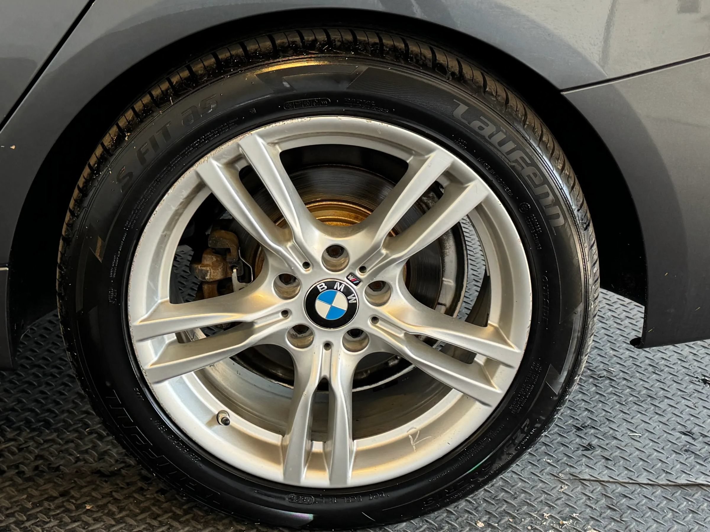 Used 2016 BMW 328i Gran Turismo xDrive AWD/4WD image 8