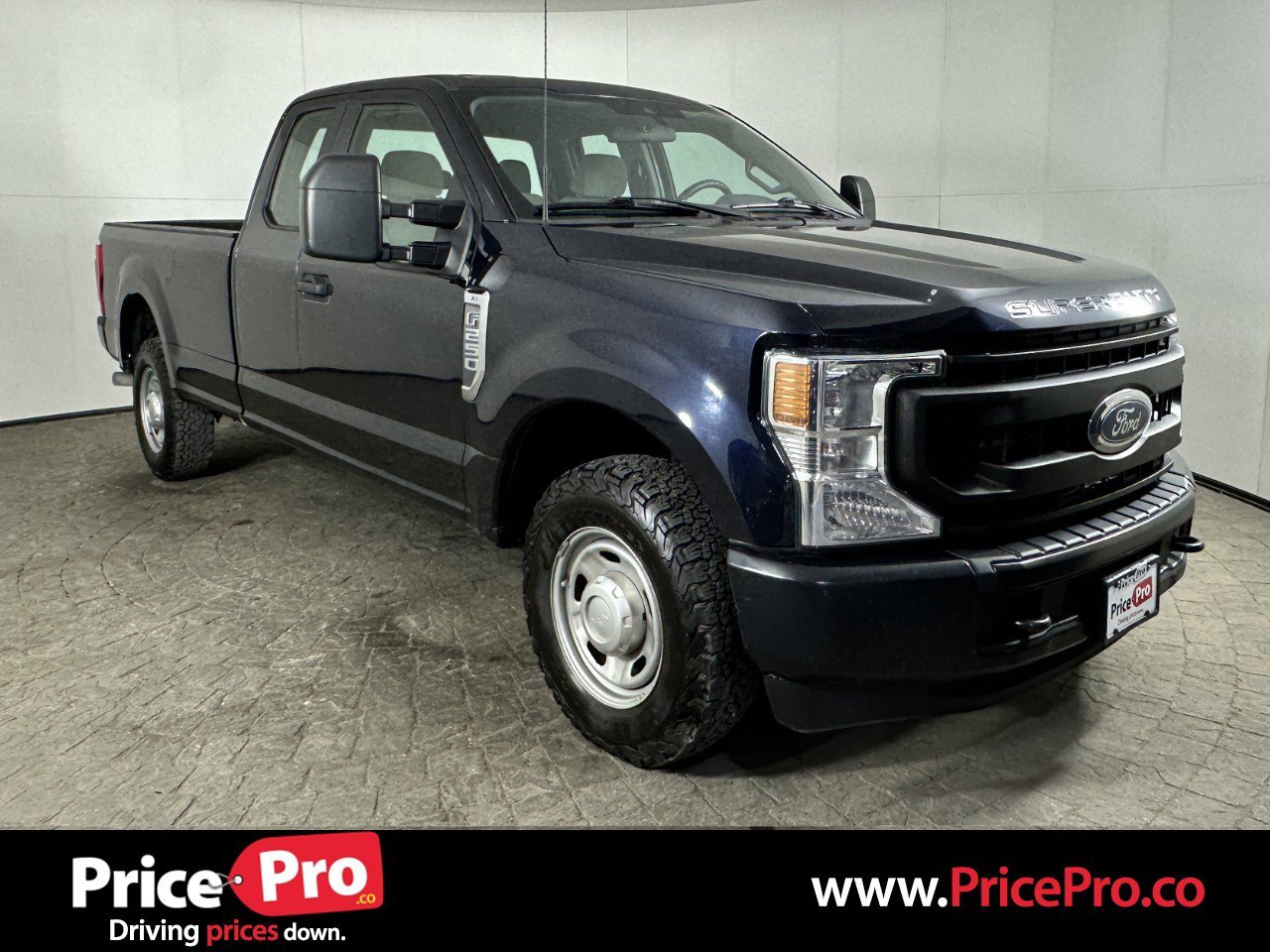 Used 2022 Ford F250 XL image 1