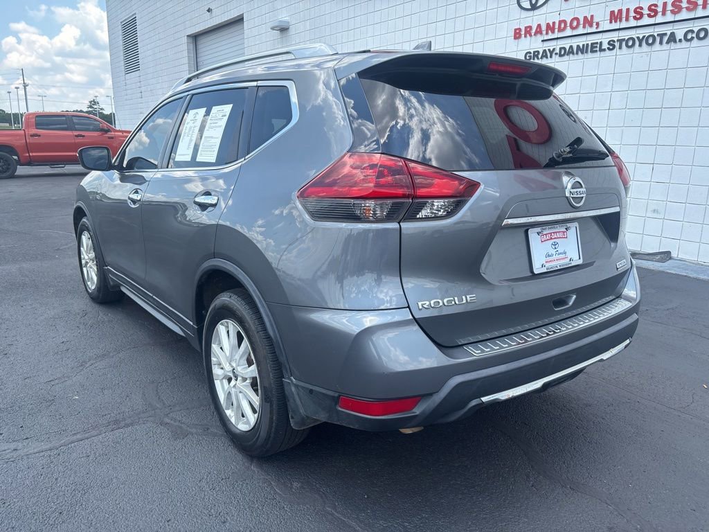 Used 2019 Nissan Rogue S w/ Special Edition Package FWD image 6