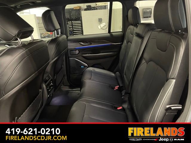 New 2025 Jeep Grand Cherokee Overland w/ Trailer Tow Package image 15