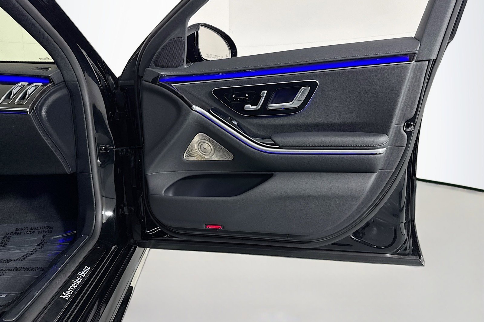 Certified 2023 Mercedes-Benz S 500 4MATIC image 25