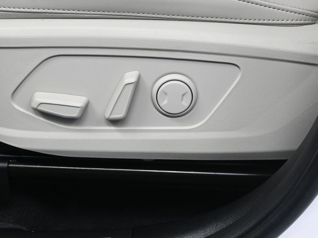New 2025 Kia Sorento S w/ Panoramic Sunroof Package FWD image 4
